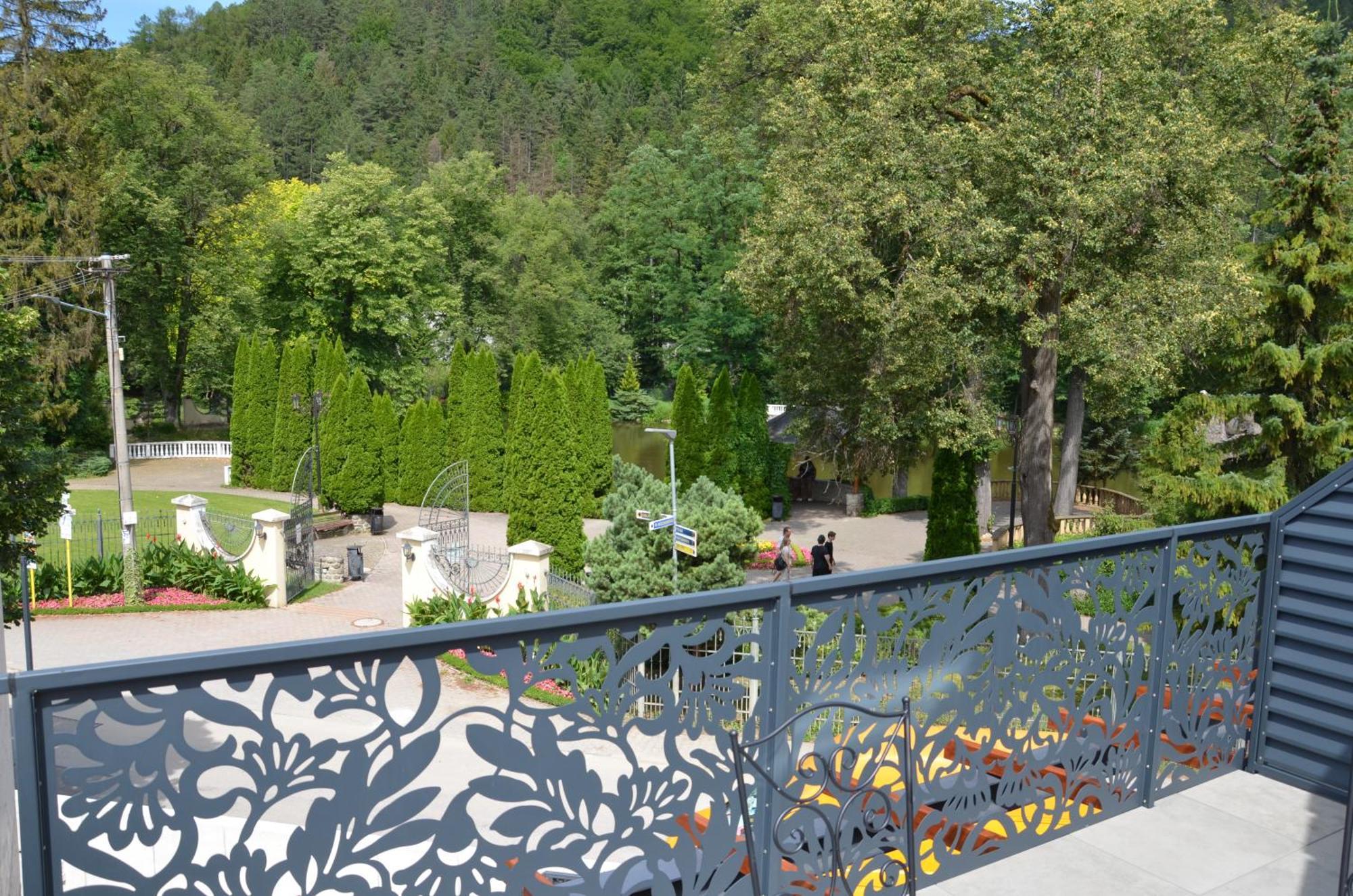 Floravilla Rajecké Teplice Zewnętrze zdjęcie